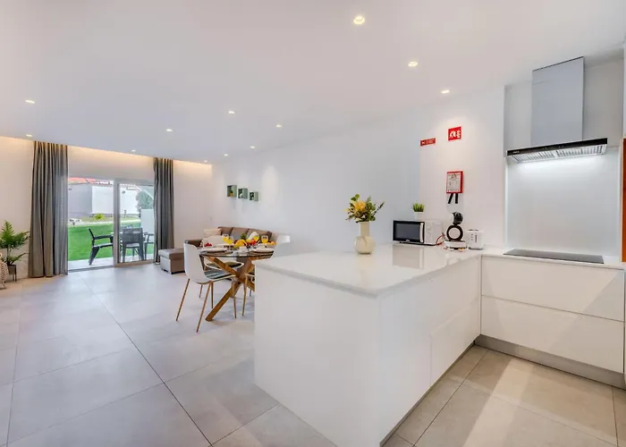 Sol Salgado By Interhome * 알부페이라